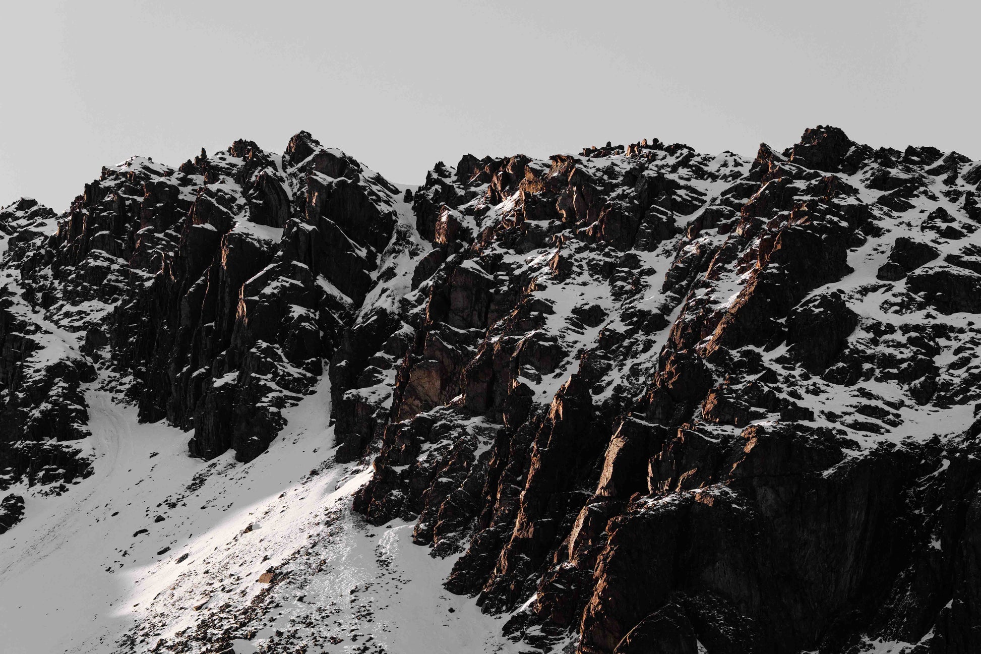 ALLRAD Lightroom presets LUTs shown in a digital file with colorful sample images for photo editing enhancement.