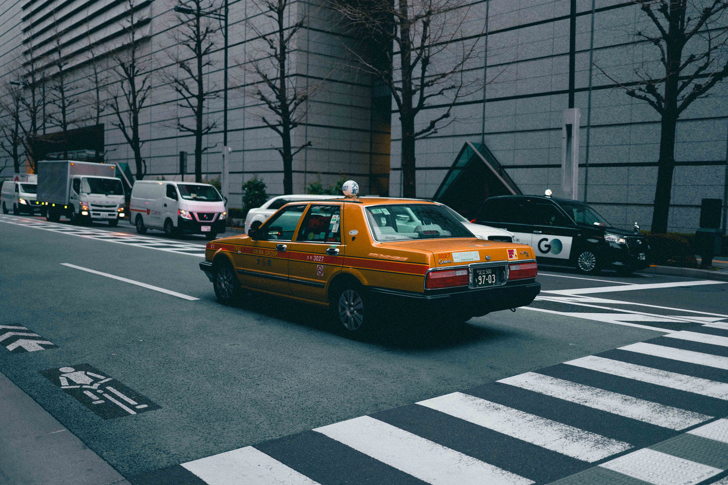 ALLRAD Lightroom presets LUTs shown in a digital file with preview images for photo editing enhancement.